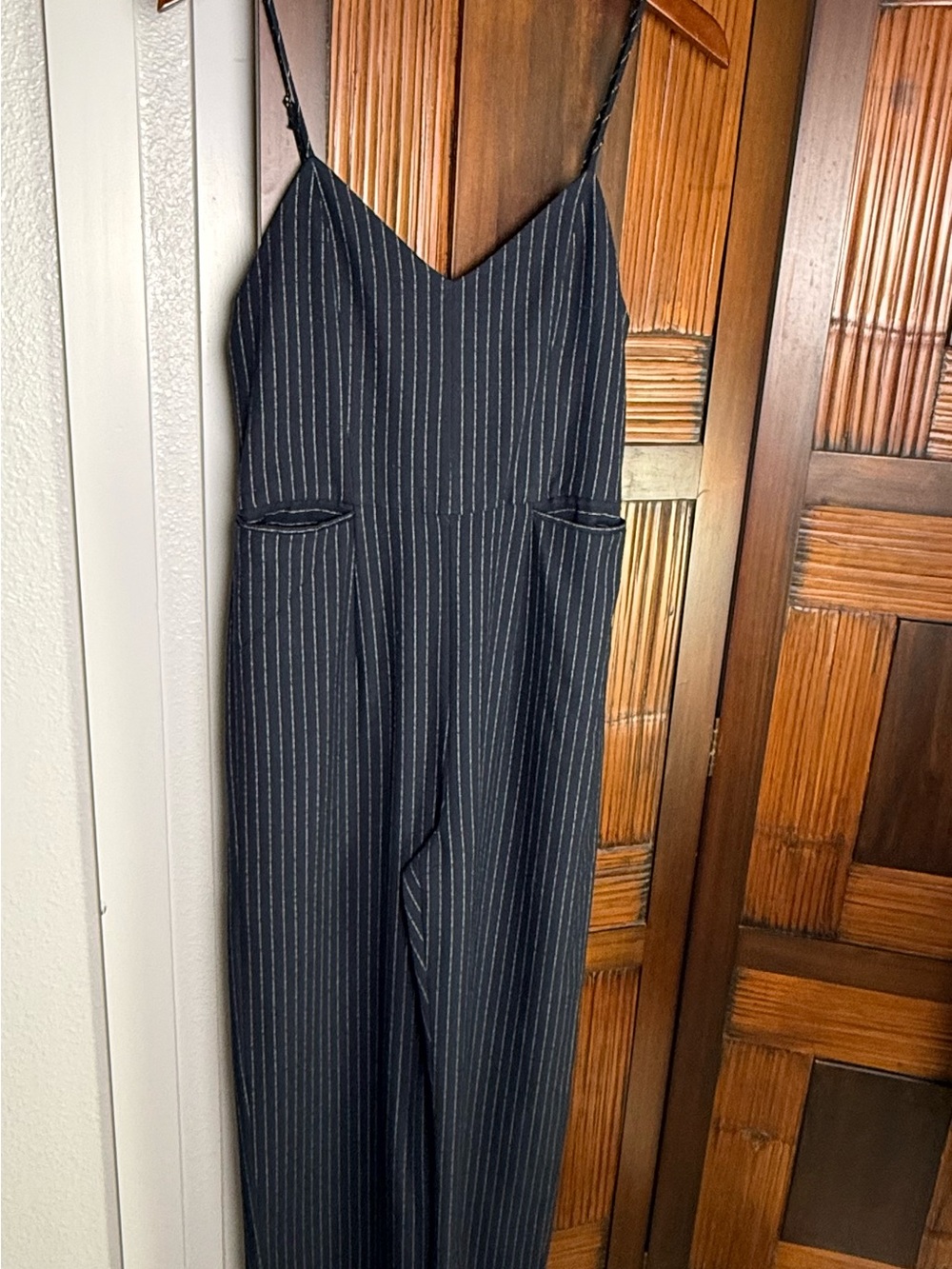 Anthropologie Essential Jumpsuit Navy Pinstripe Wide Leg Women’s Size 0 Classic - Picture 5 of 14